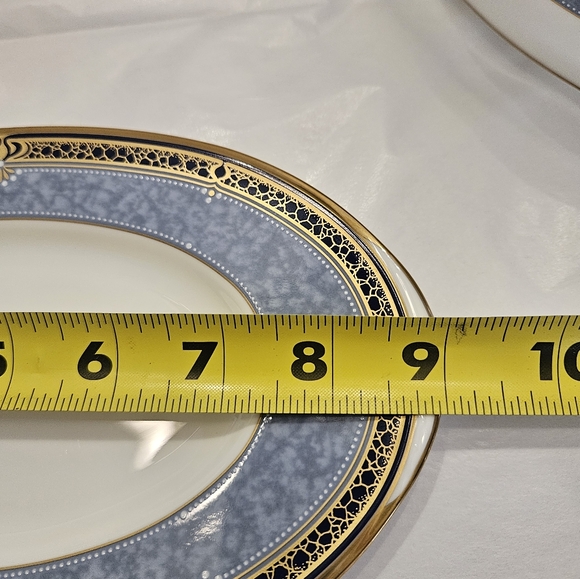 Noritake"Icon" pattern gravy boat with tray. - Picture 9 of 11